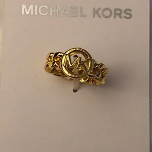 Michael Kors Gold Plated Over Brass Curb Link Band MK Logo Ring Size 8.5 NWT